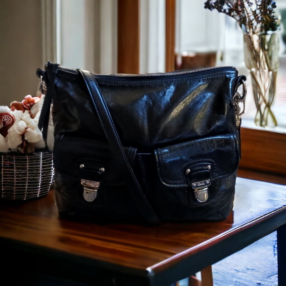 Coach Black Leather Poppy Liquid Gloss Hobo Convertible Crossbody Bag